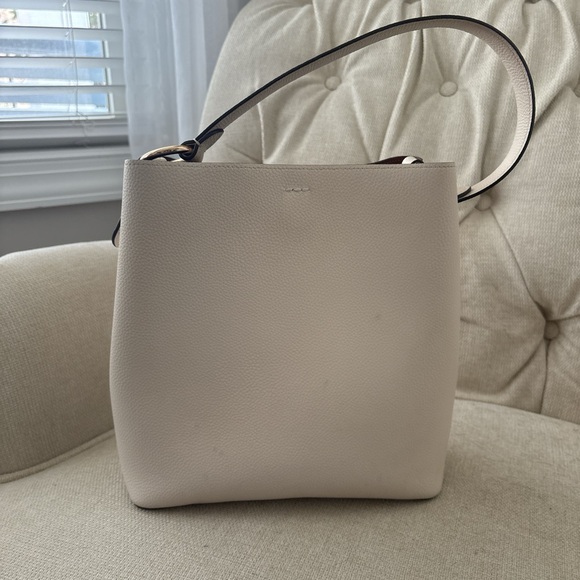 Sold - Picture 6 of 9